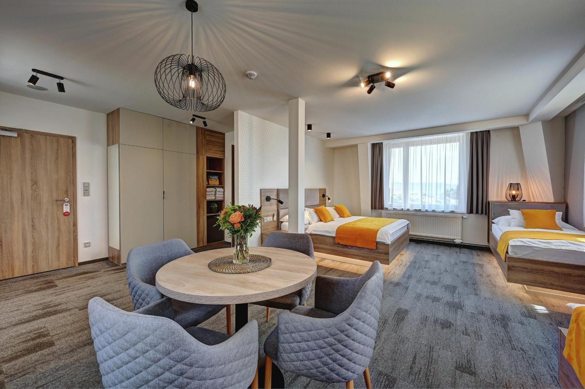 Wellness Hotel Fenix Liberec Luaran gambar